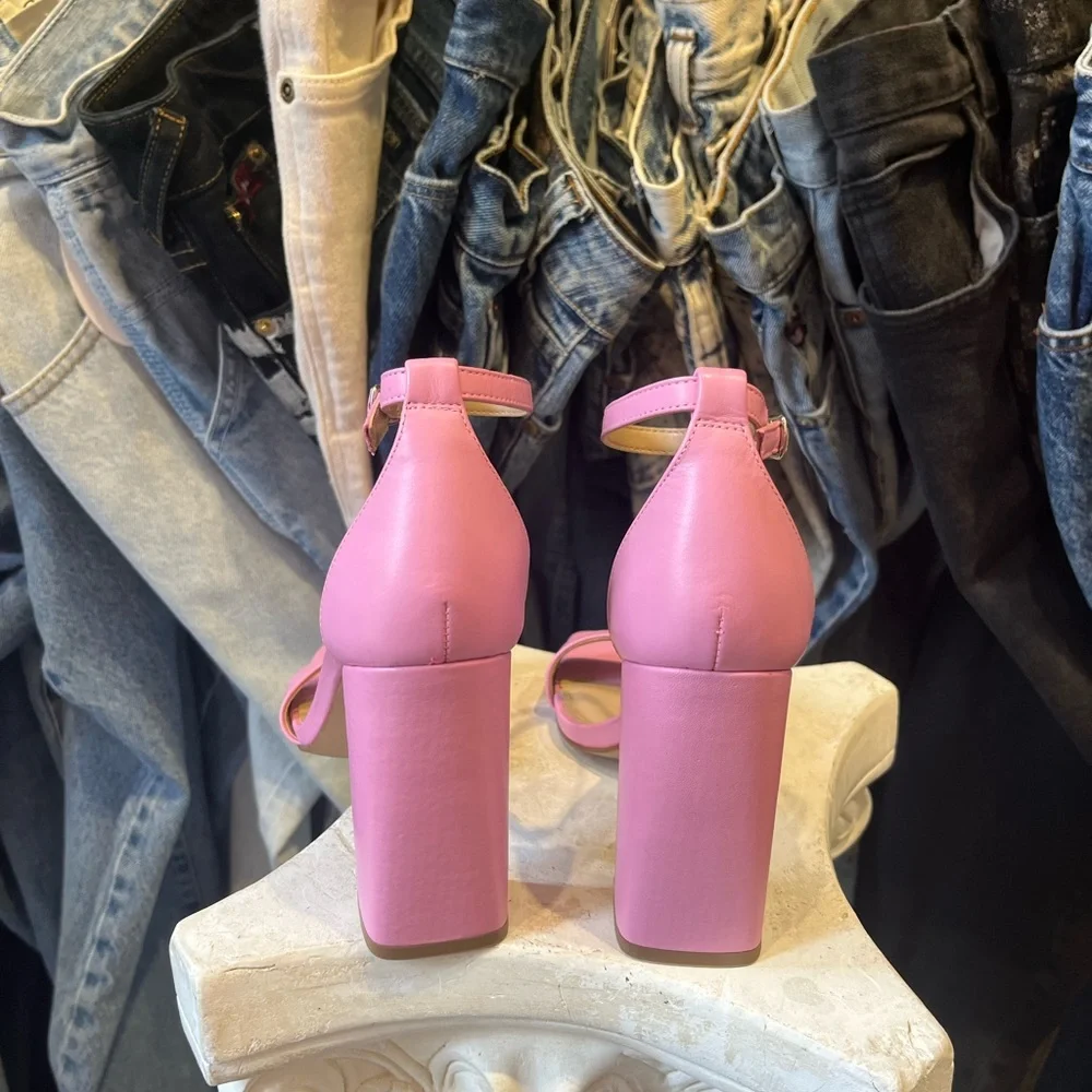 Steve Madden - Tia Block Heel Vegan Leather Sandal Heels - Rose Pink Brand new - Picture 3 of 5